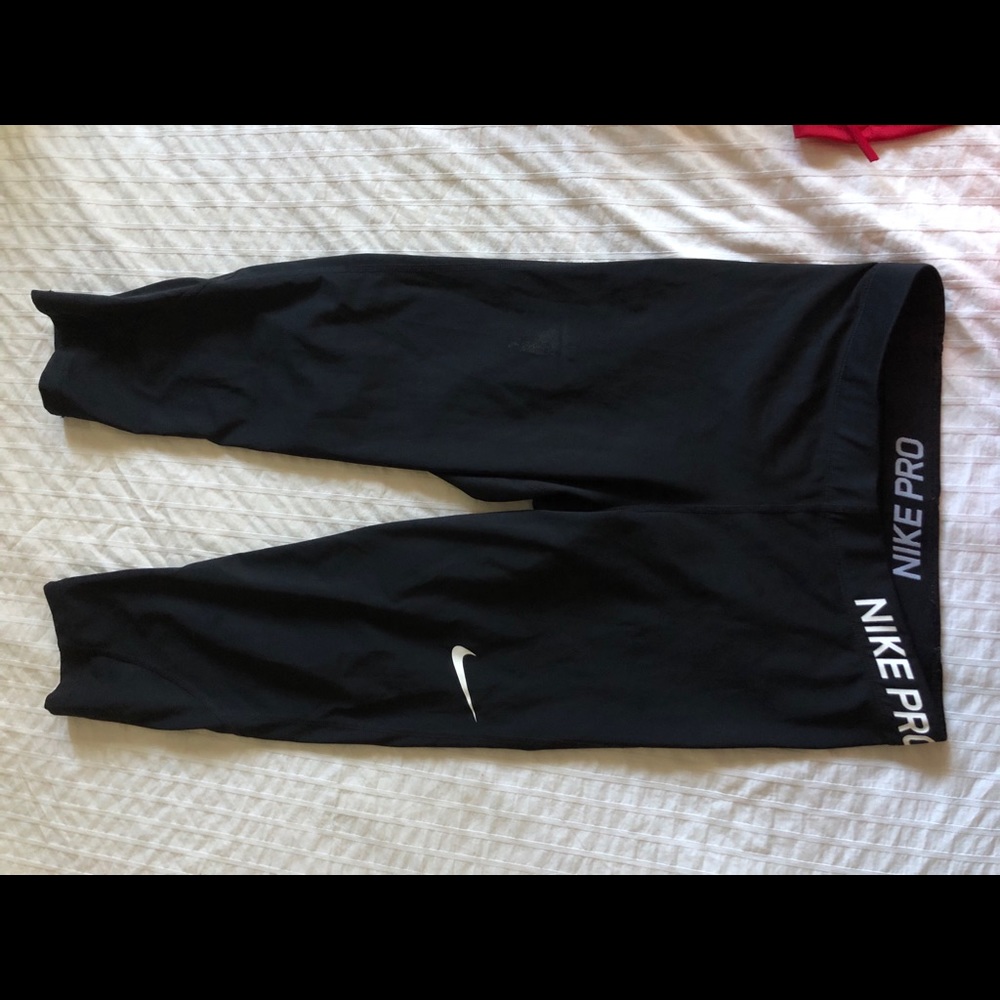 nike black leggings